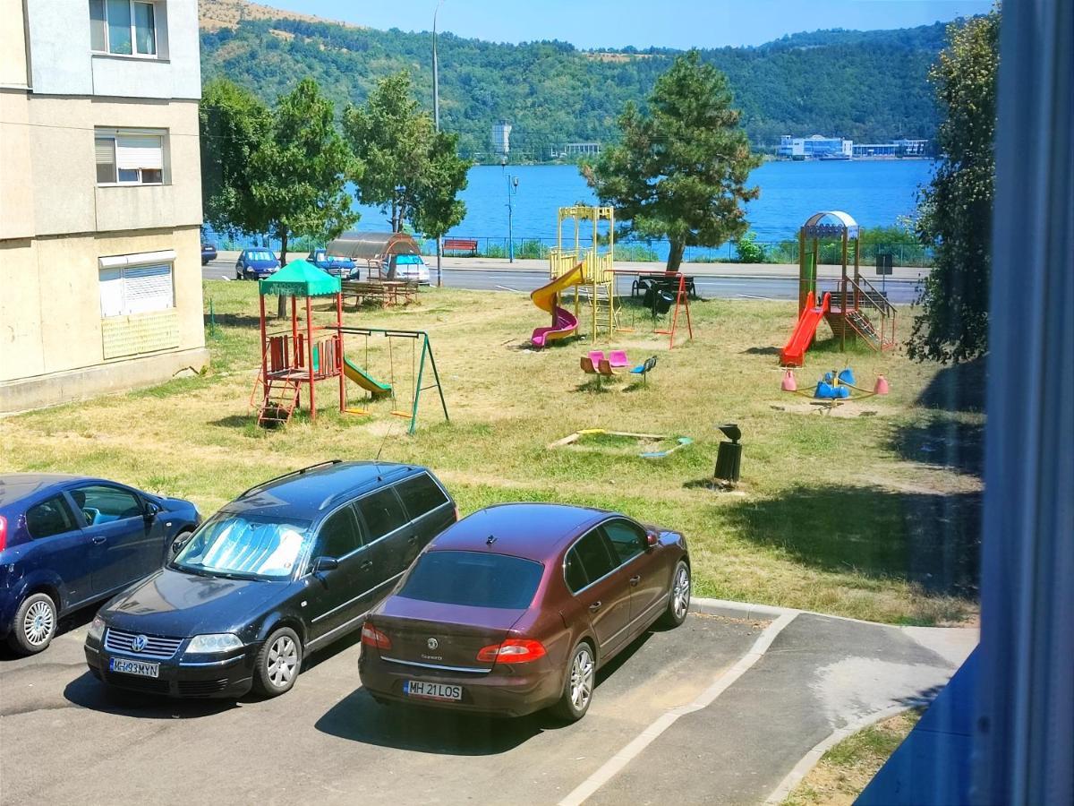 Deea Apartment Orsova Exterior photo